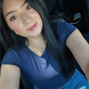 Meet your Posher, Jasmine